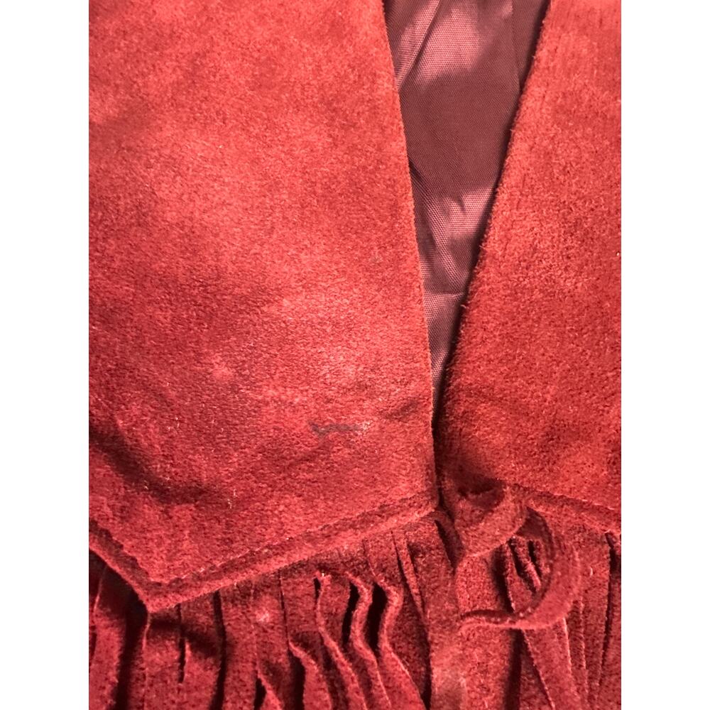 Vintage jordache suede fringe vest burgundy 
Size s - Picture 3 of 11